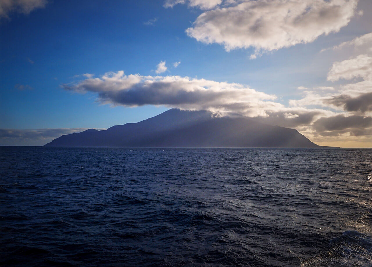 MV Glory – A Hospital for Tristan Da Cunha